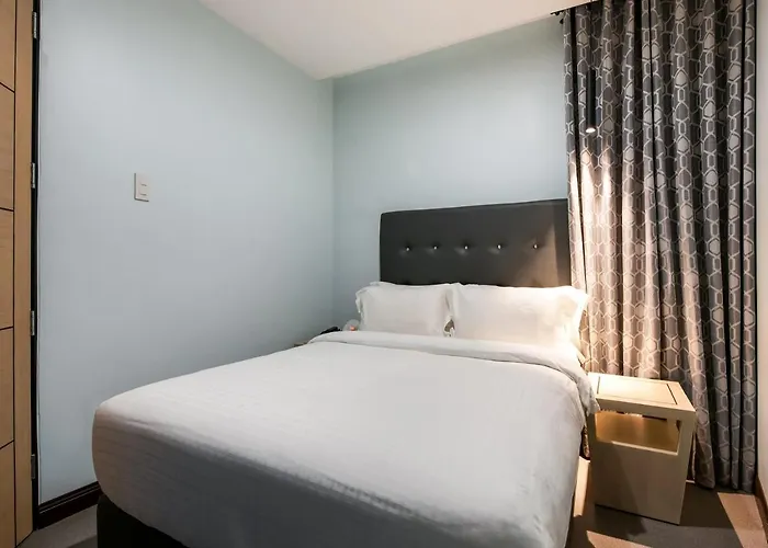 Bay Area Hotel