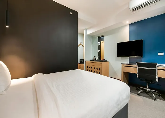 Bay Area Hotel 3*