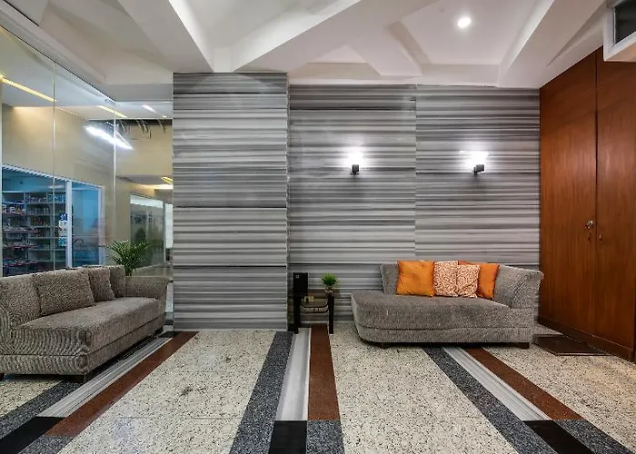 Bay Area Hotel